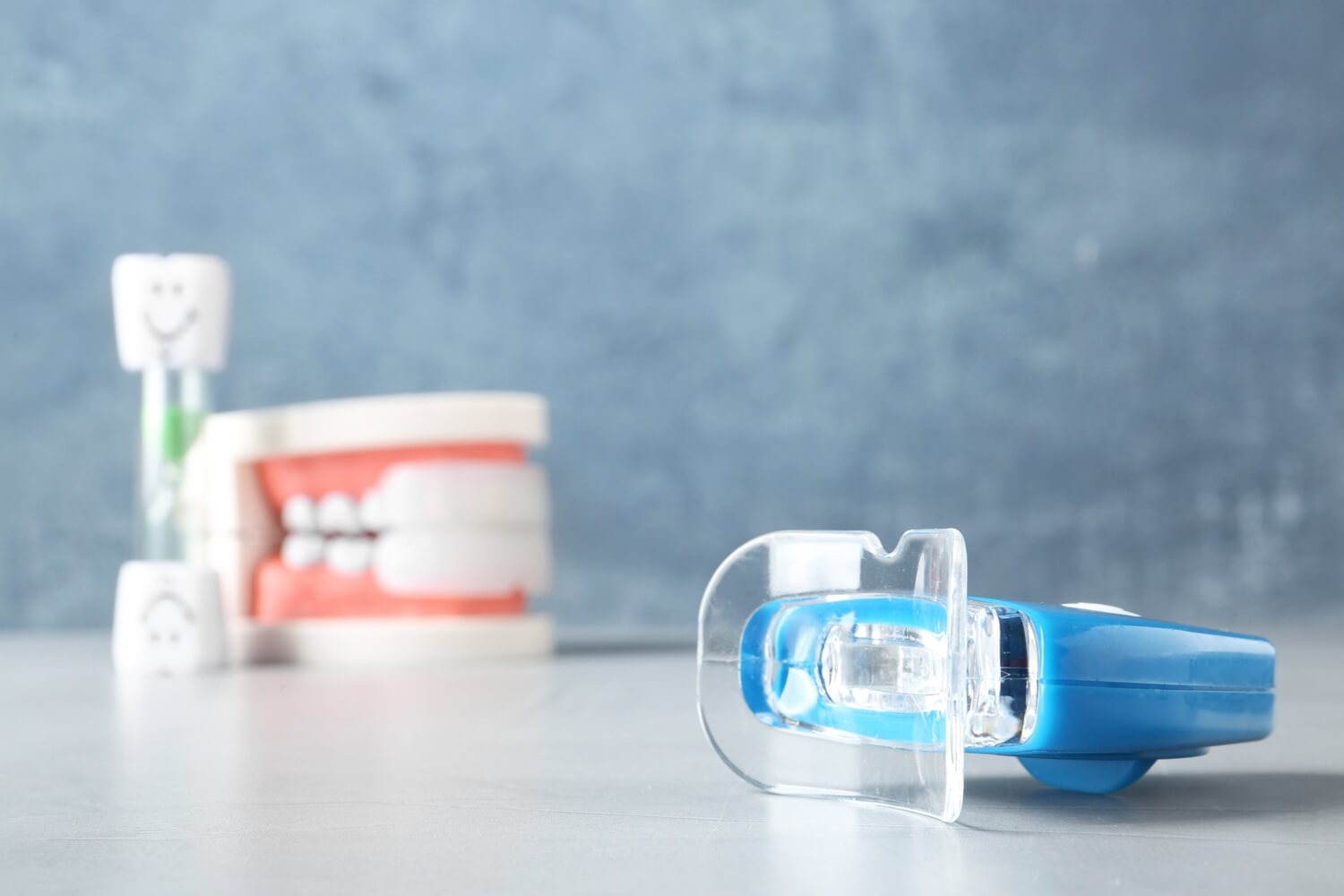 home teeth whitening kit